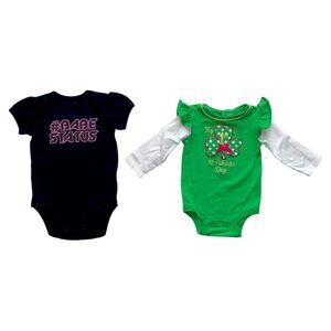 Baby Girl Clothing 2pc Lot Bodysuits Shirts One-Piece St Patricks Day Size 0-3M